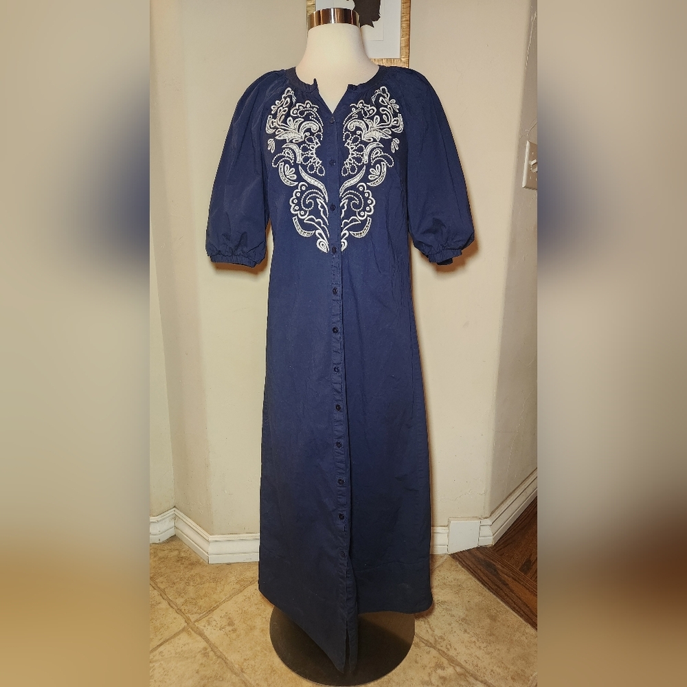 Tuckernuck Etta Navy Dress with‎ White Embroidery